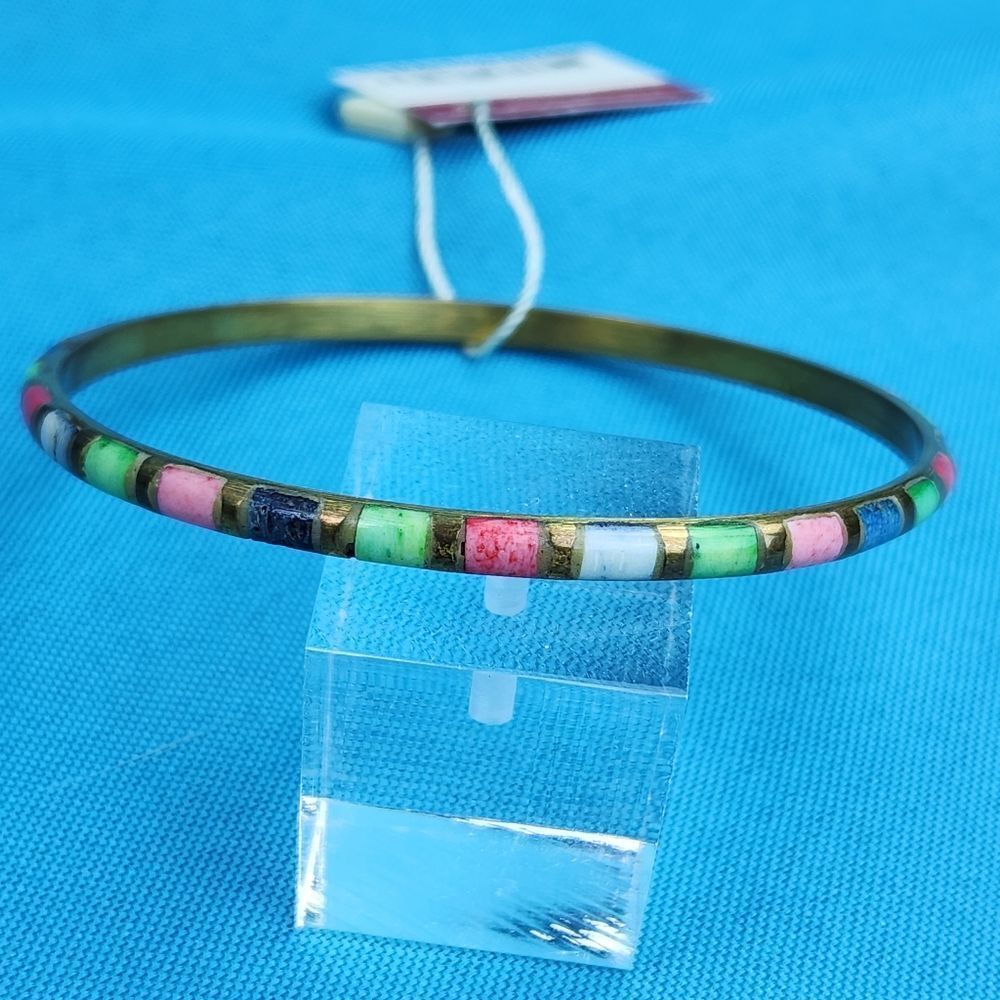 🔹️NWT Ten Thousand Villages Brass & Bone Handmade Multicolored Bangle Bracelet